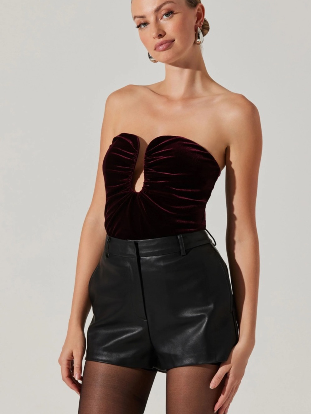 Astr the label - Arista Sweetheart Velvet Top